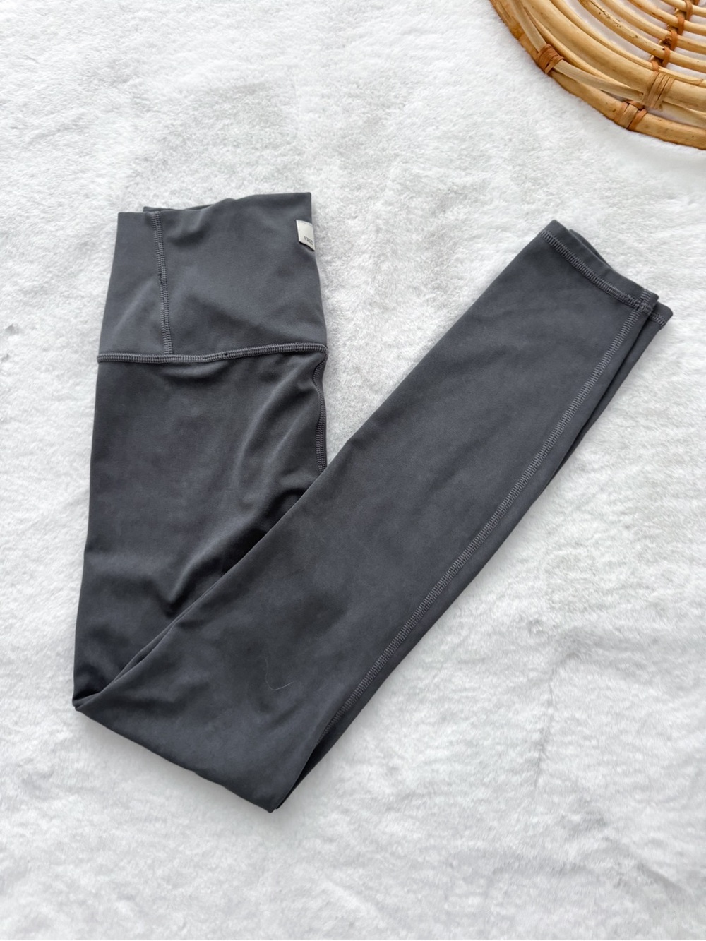 Vuori Washed Studio Legging in Washed Charcoal Gray Women's Performance Leggings - Picture 3 of 11